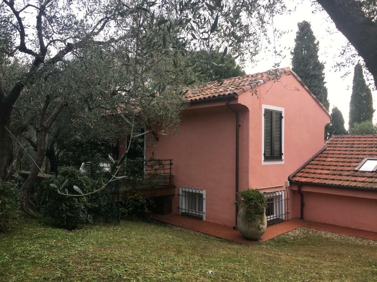 La Casa Di Fedra Villa Imperia Luaran gambar