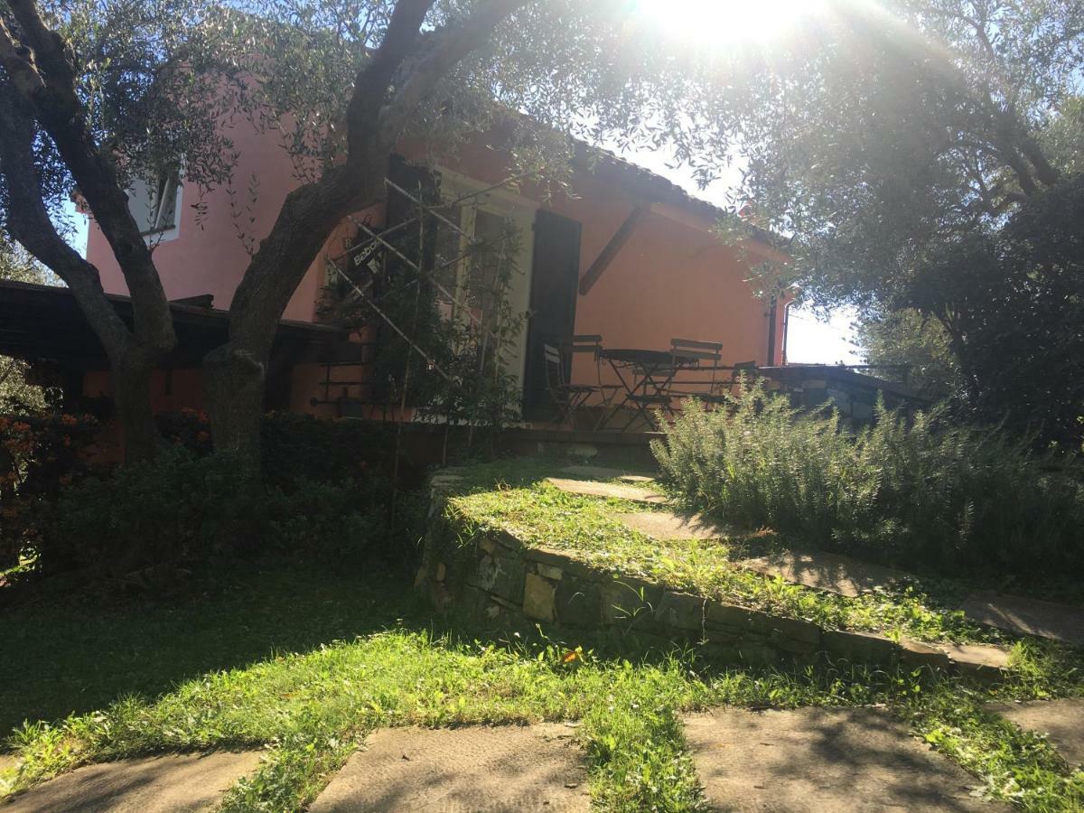 La Casa Di Fedra Villa Imperia Luaran gambar